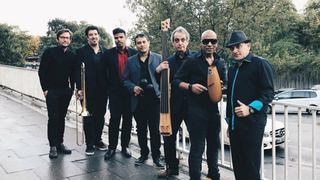 Senor Morales & Su Banda